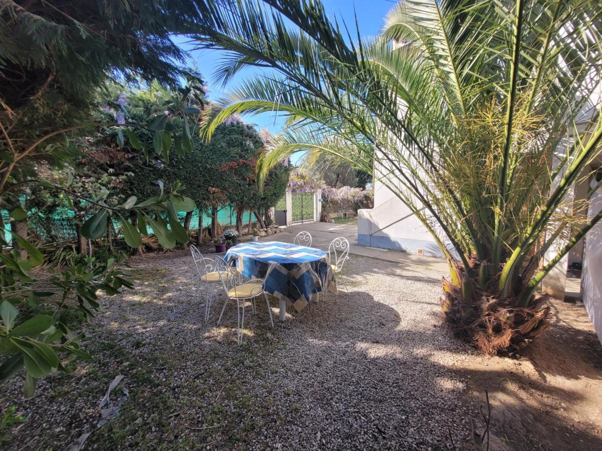 Villa La Desiree - Haut De Villa, 68M2, 8 Personnes Max, Climatise, 4 Etoiles, 120M2 De Jardin Et Parking, Wifi, Vu Merアンティーブ エクステリア 写真