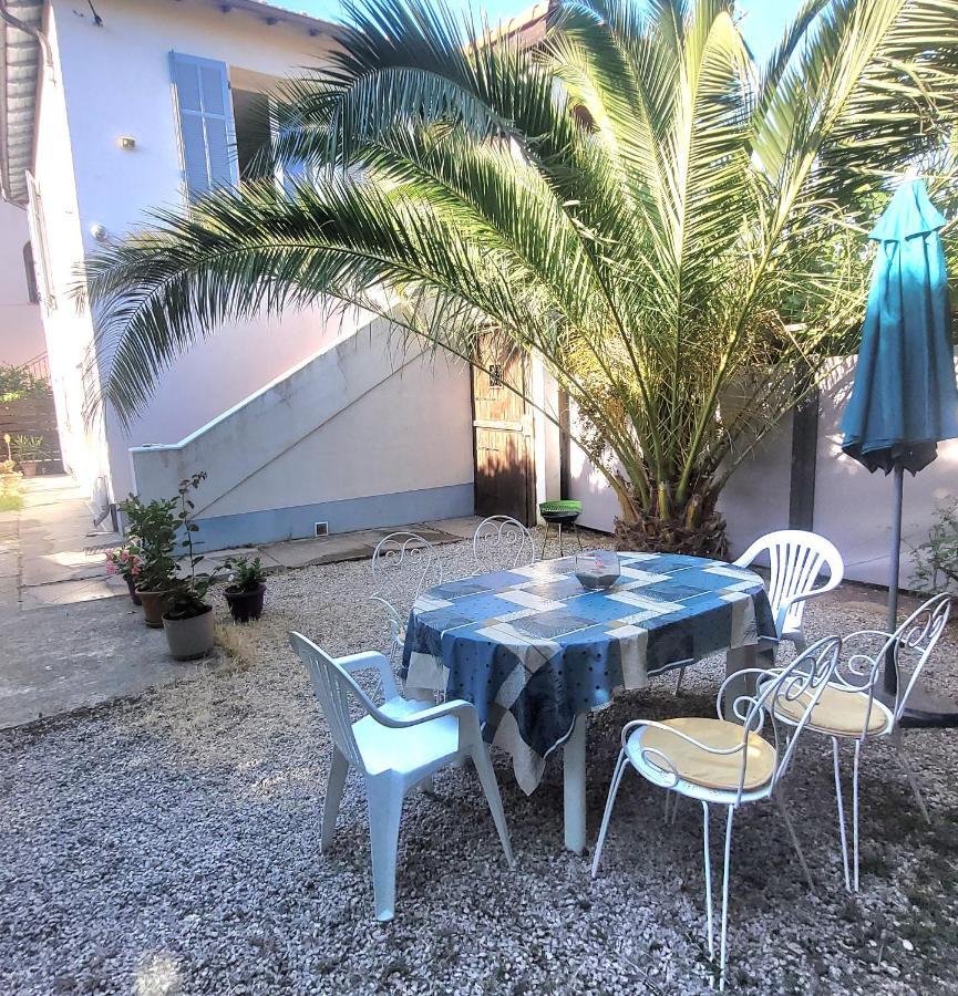 Villa La Desiree - Haut De Villa, 68M2, 8 Personnes Max, Climatise, 4 Etoiles, 120M2 De Jardin Et Parking, Wifi, Vu Merアンティーブ エクステリア 写真